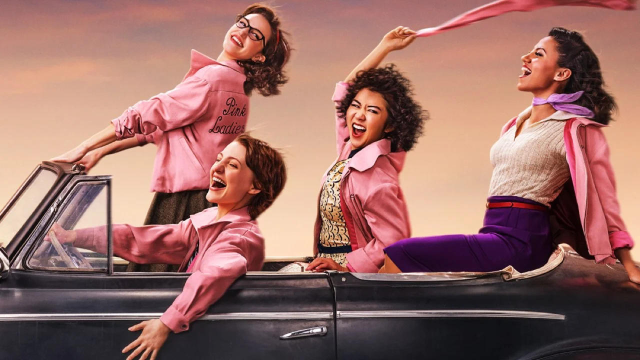 Grease – Rise of the Pink Ladies: recensione del frizzante teen drama musicale