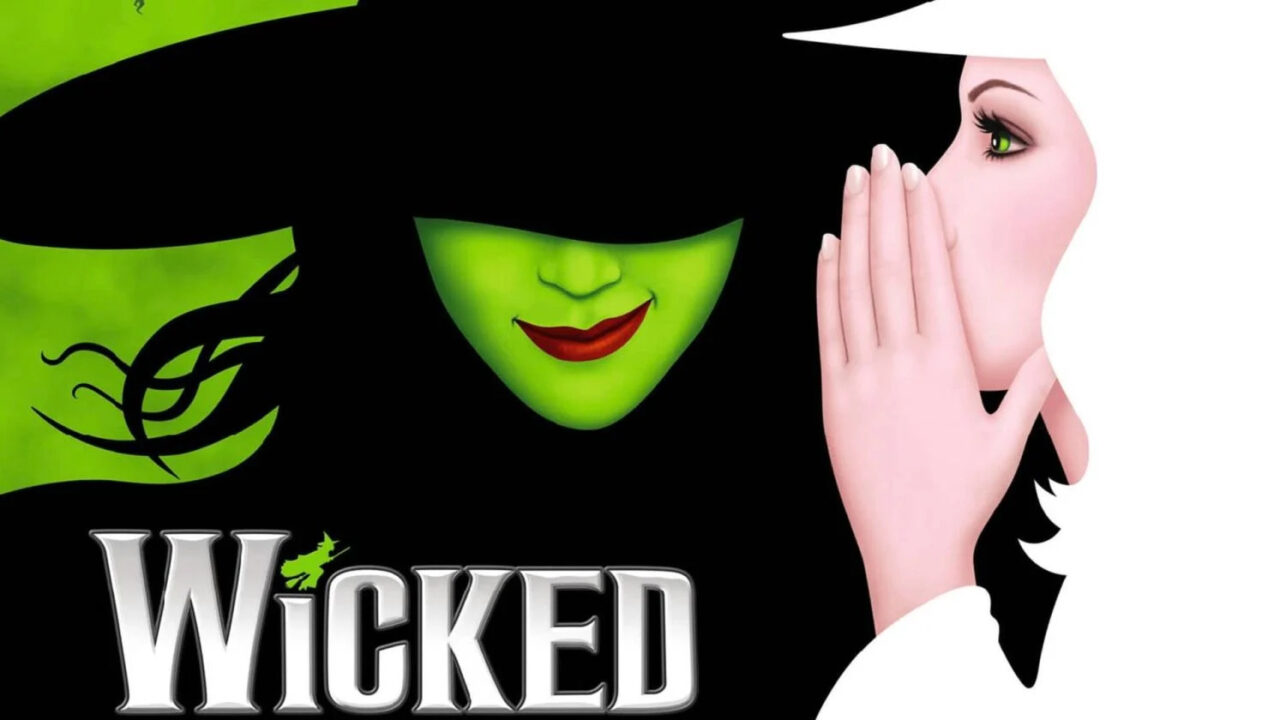 Wicked: nelle prime foto la Glinda di Ariana Grande e la Elphaba di Cynthia Erivo