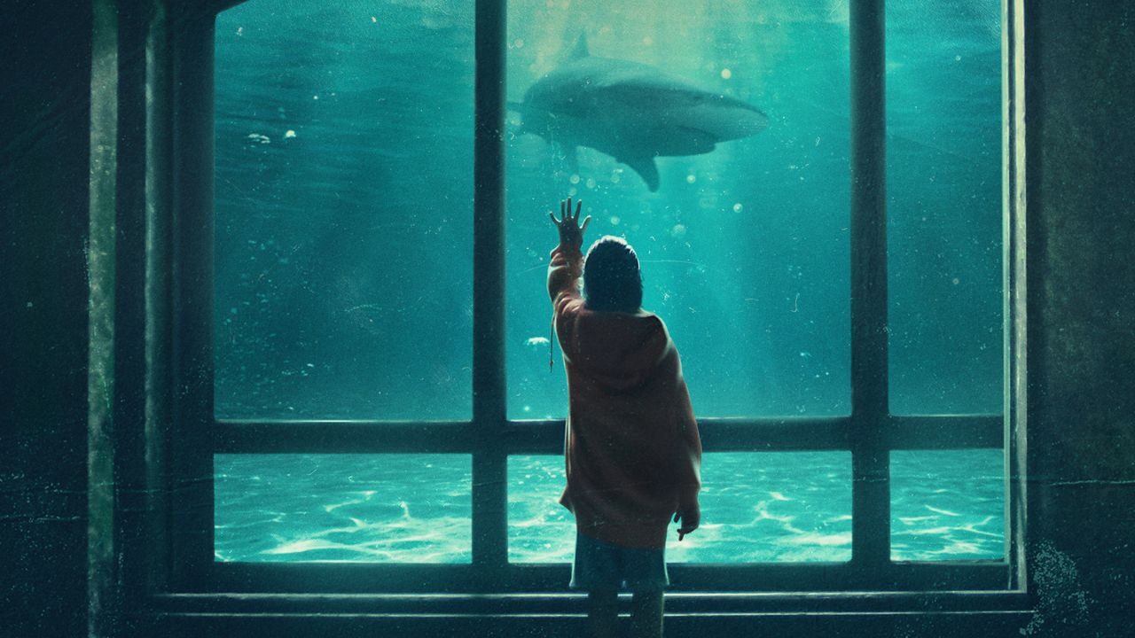 Denti da Squalo: trailer e data di uscita del nuovo film con Claudio Santamaria