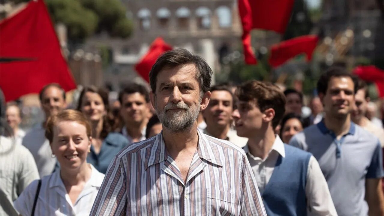 Il sol dell’avvenire: Nanni Moretti e quella supplica “in ginocchio” al produttore Procacci