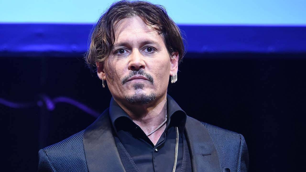 Johnny Depp torna sulla cresta dell’onda con un contratto da… 20 milioni di dollari! Ecco di cosa si tratta