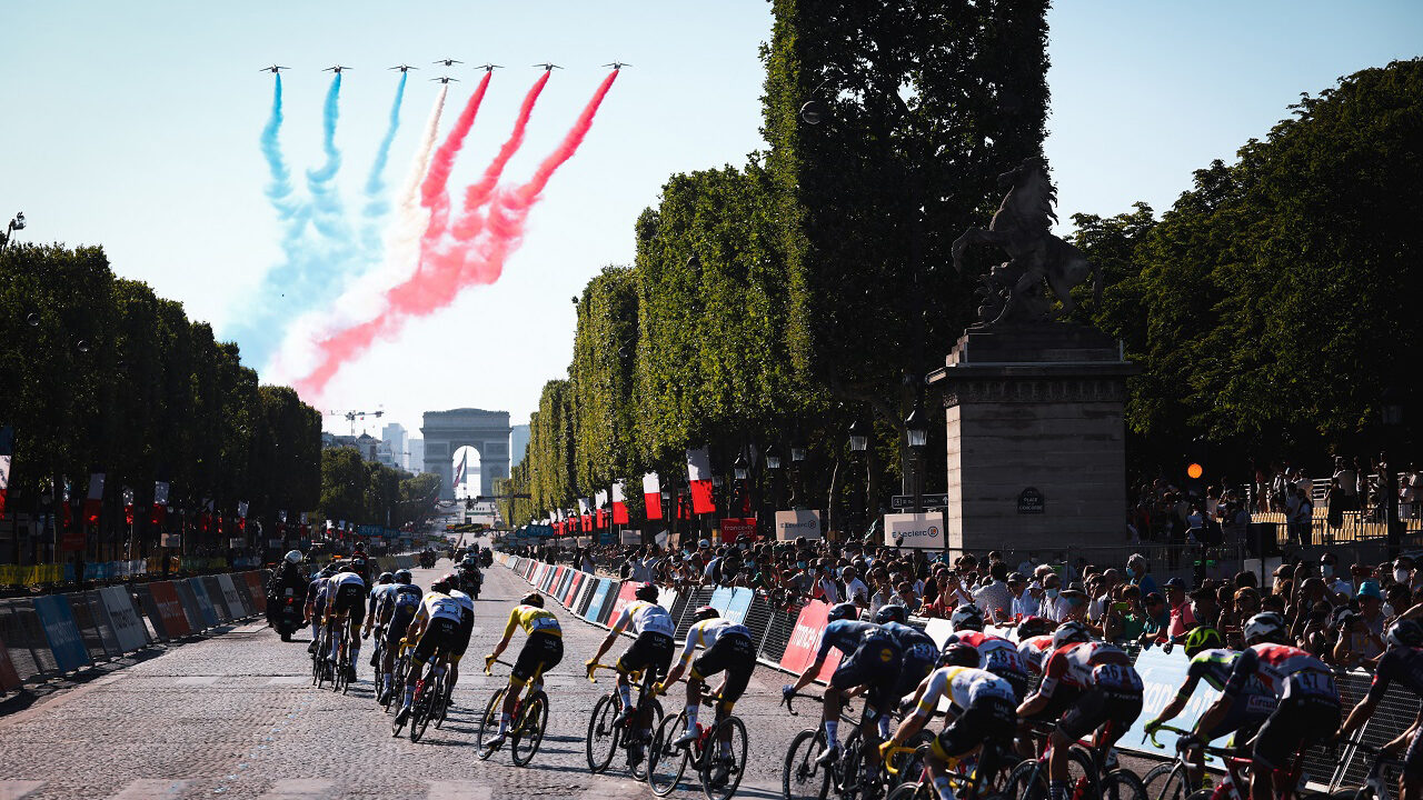 Tour de France – Sulla scia dei campioni: recensione della serie Netflix