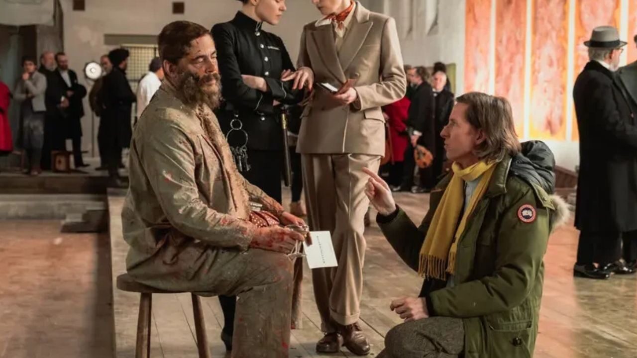 Wes Anderson pronto al suo prossimo progetto, un film di spionaggio. Tutto quello che sappiamo