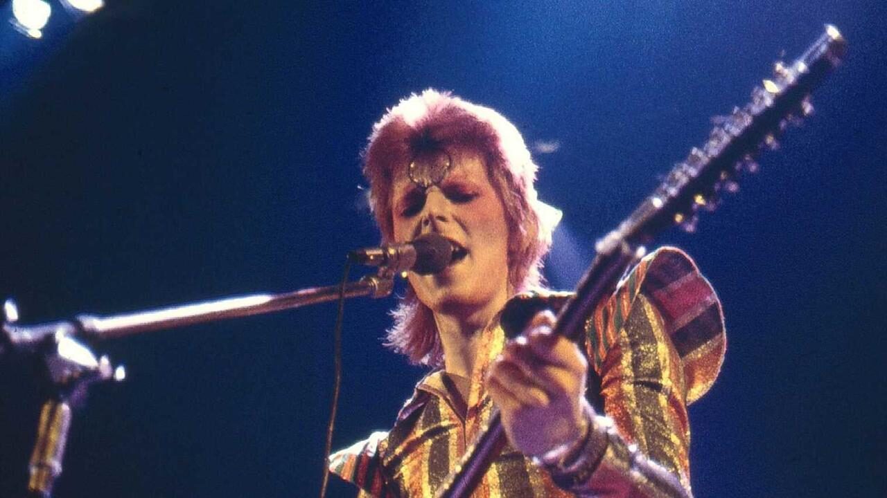 Ziggy Stardust & The Spiders From Mars: Il Film, l’ultimo leggendario show di David Bowie nei panni del suo alter ego torna al cinema