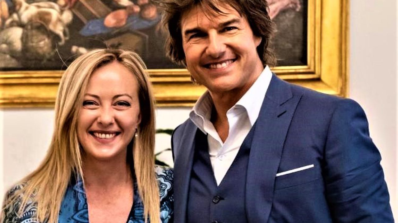 Tom Cruise a Palazzo Chigi con Giorgia Meloni: “Mission Impossible ogni giorno al governo” [FOTO]