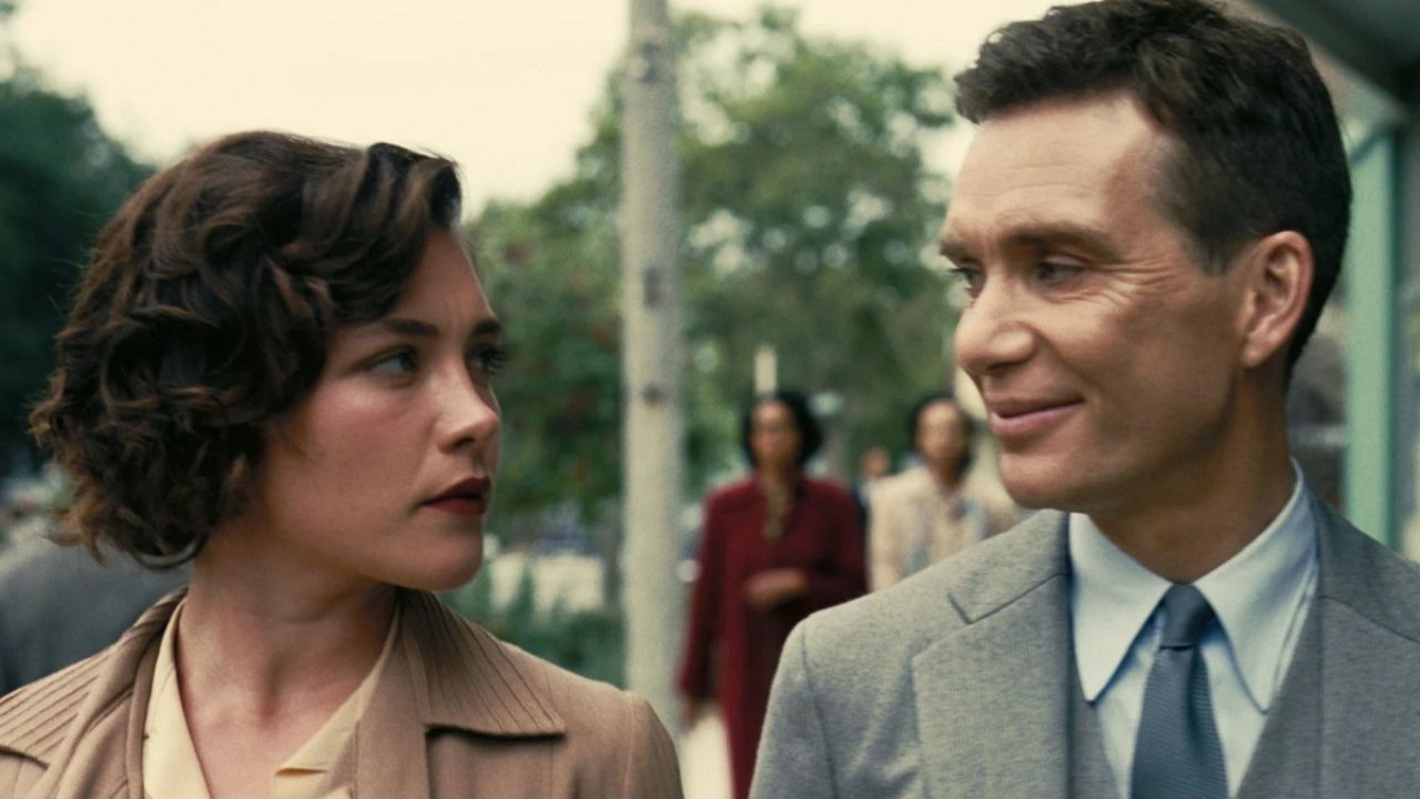 Christopher Nolan giustifica scene sesso in Oppenheimer - Cinematographe.it