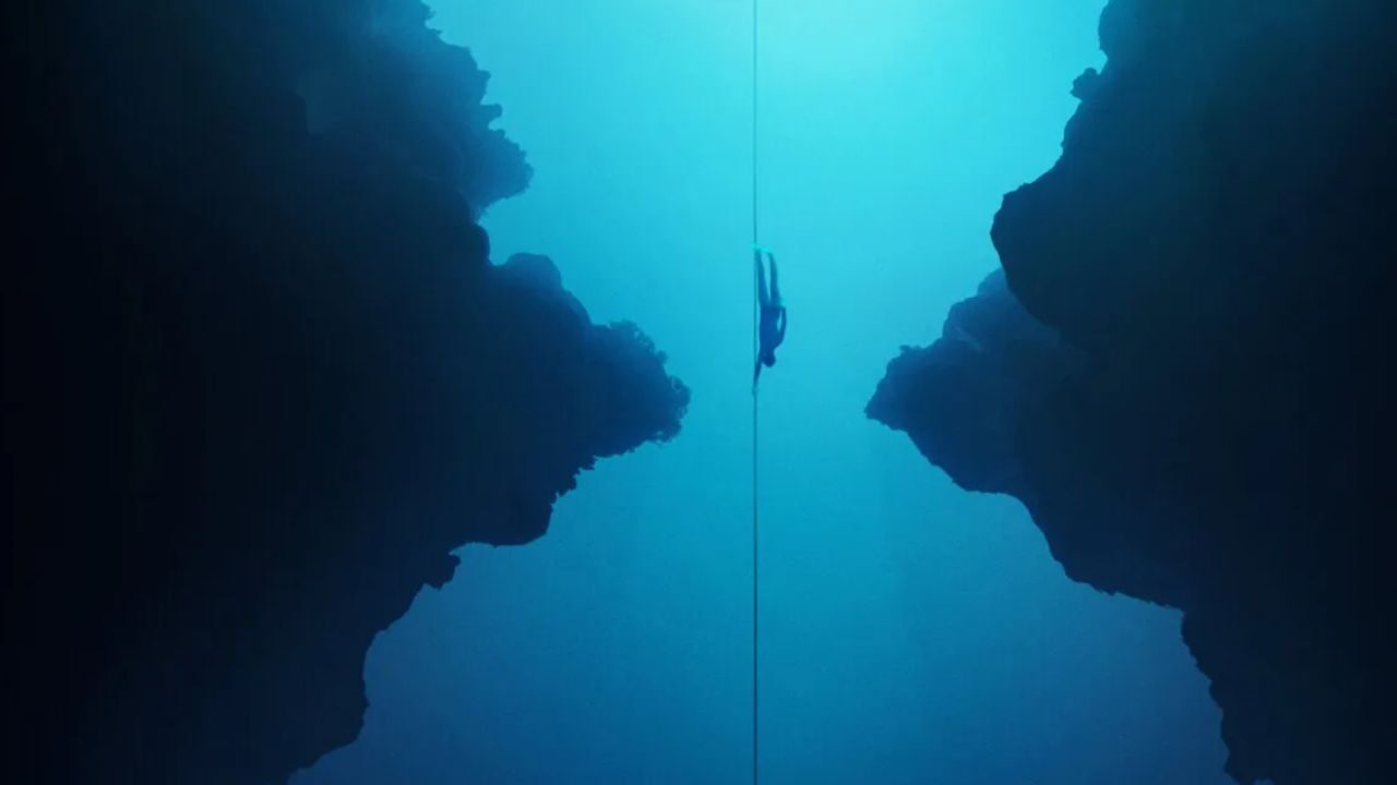 Respiro profondo: recensione del documentario Netflix sull’apnea