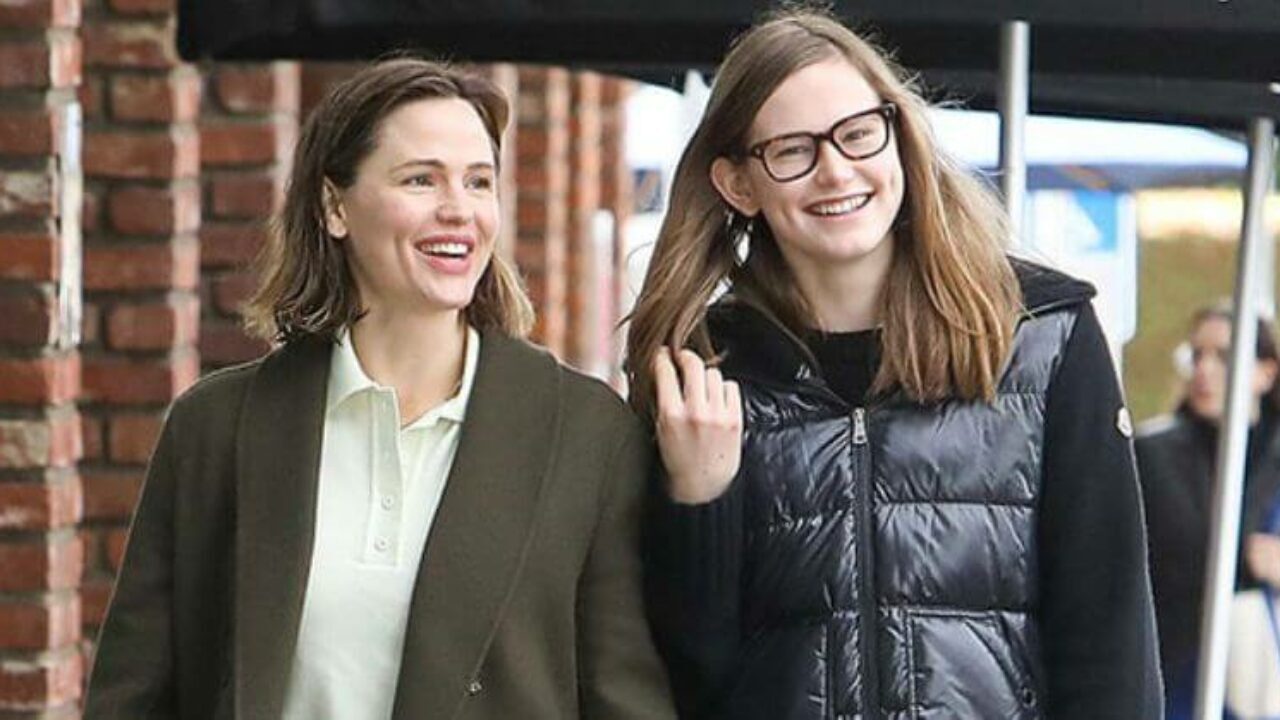 Violet Affleck: l’incredibile somiglianza con la mamma Jennifer Garner torna a sconvolgere i fan! [FOTO]