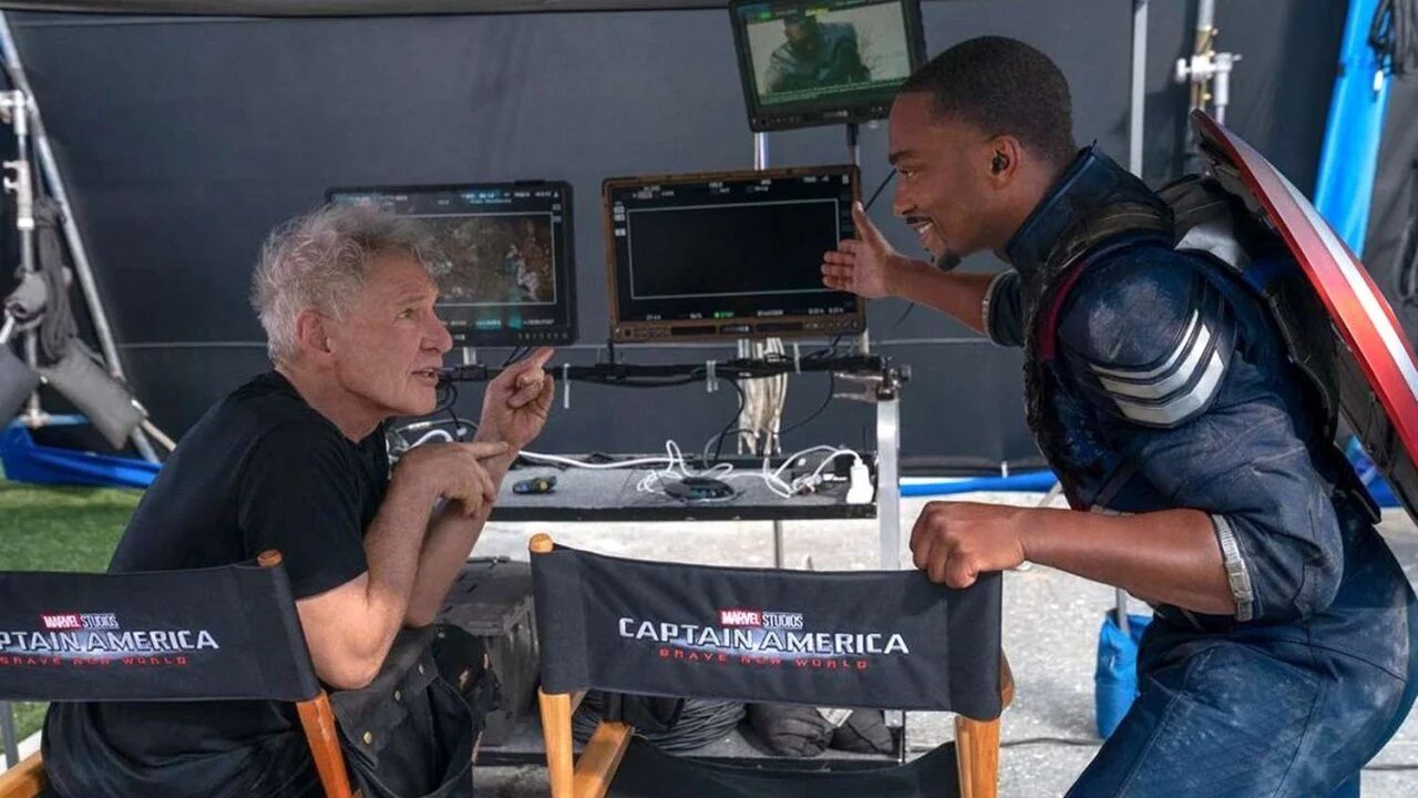 Captain America: Brave New World, Anthony Mackie spiega perché Ford ha dei pantaloni strappati