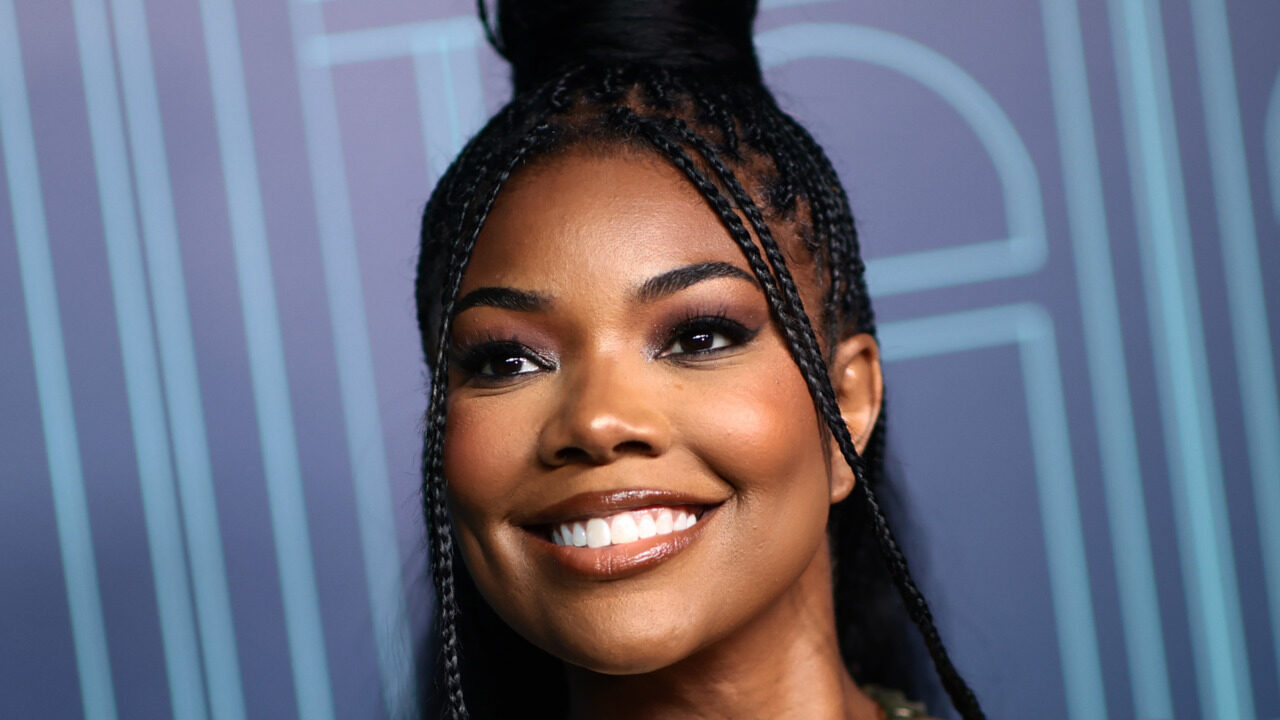 Gabrielle Union e la risposta perfetta al solito tentativo di bodyshaming: “Non è un bikini, è un perizoma e lo vedrete fino a…”