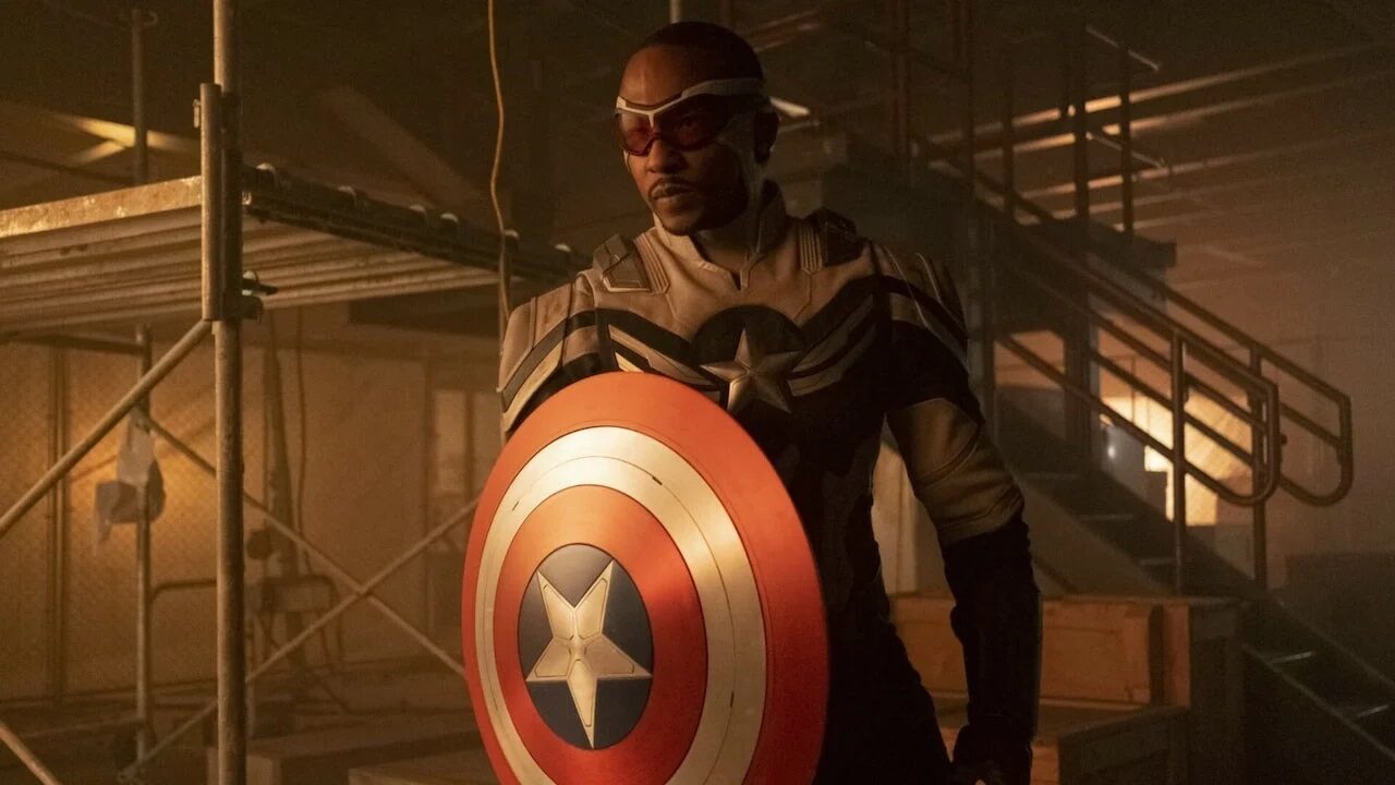 Captain America: Brave New World, Anthony Mackie parla dell’entusiasmo di Harrison Ford