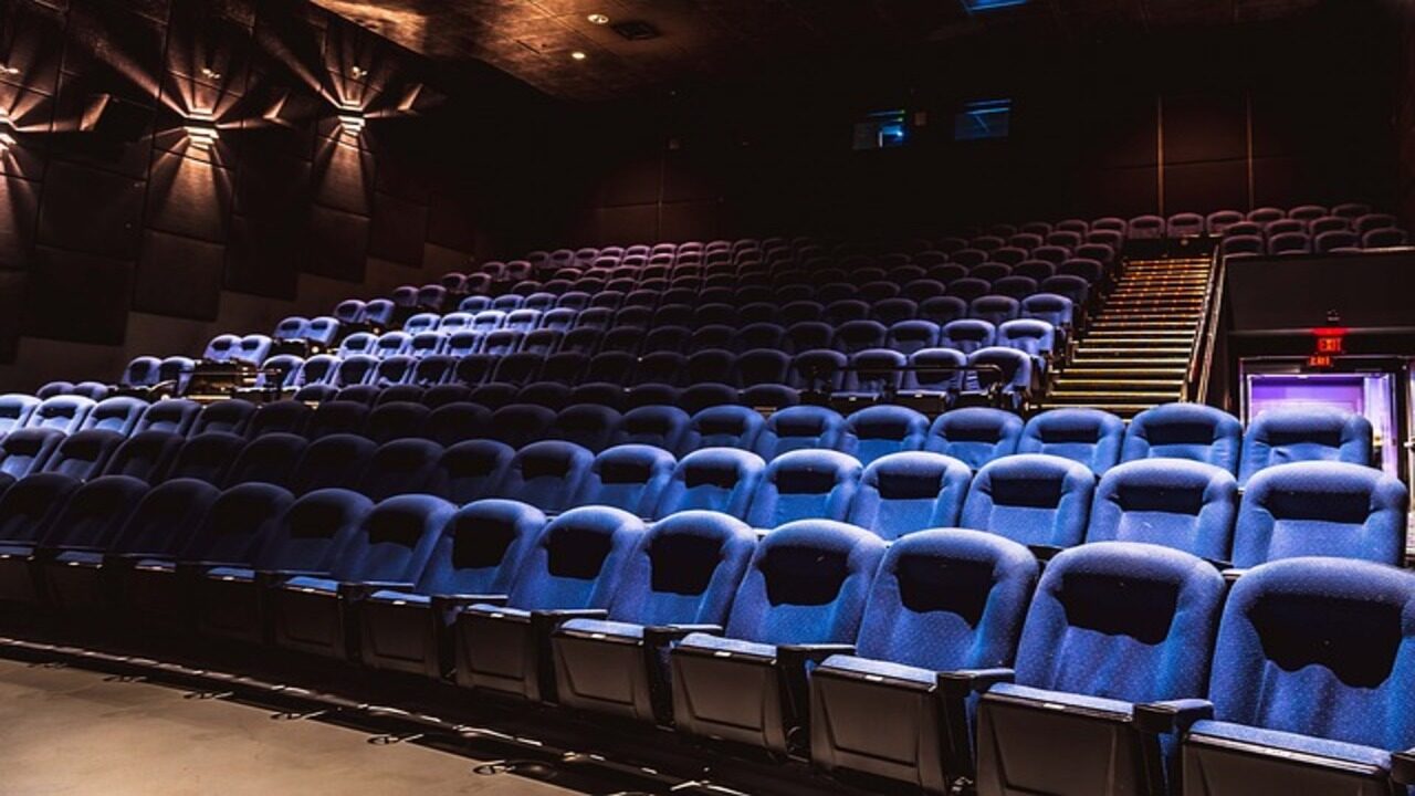 Il Cinema Odeon di Milano chiude i battenti: addio allo storico multisala