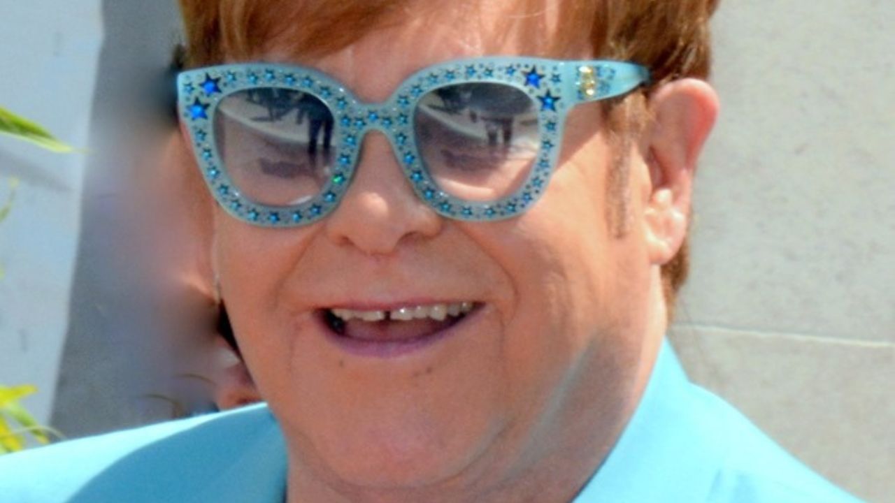 Elton John condizioni - Cinematographe.it