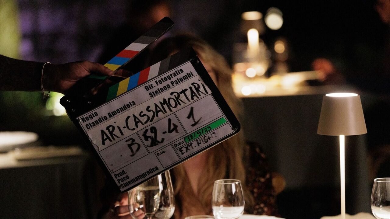 Ari-Cassamortari: primo ciak per il sequel della commedia I Cassamortari