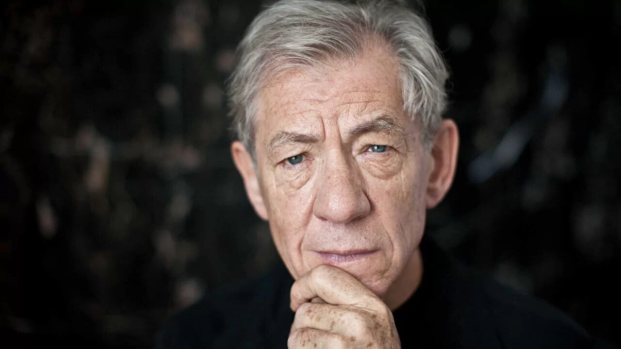 Ian McKellen e la sua brutta esperienza lavorativa con un famoso regista: “Tutto peggiorò in un attimo”