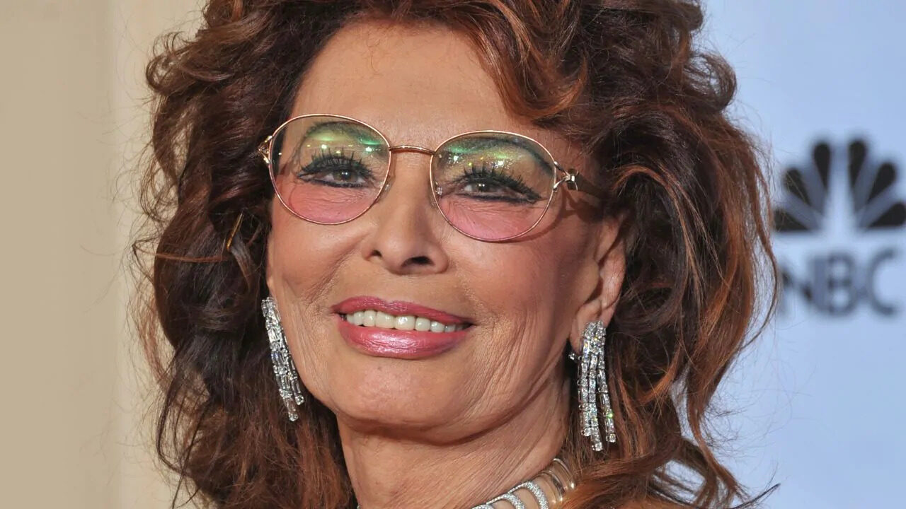 Sophia Loren festeggia gli 89 anni aprendo un ristorante! La città scelta per il Sophia Loren Restaurant – Original Italian Food non è casuale