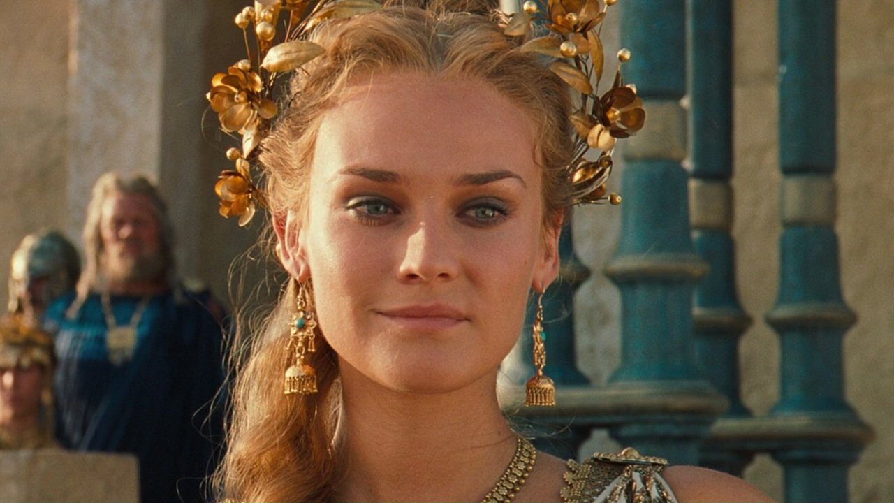 Troy, Diane Kruger confessa: “Il set era un circo. L’unico che mi ha protetta è stato Brad Pitt”