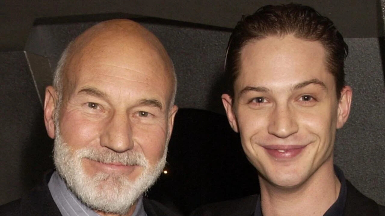 Tom Hardy, la confessione di Patrick Stewart: “Sul set di Star Trek: La nemesi era strano, asociale”