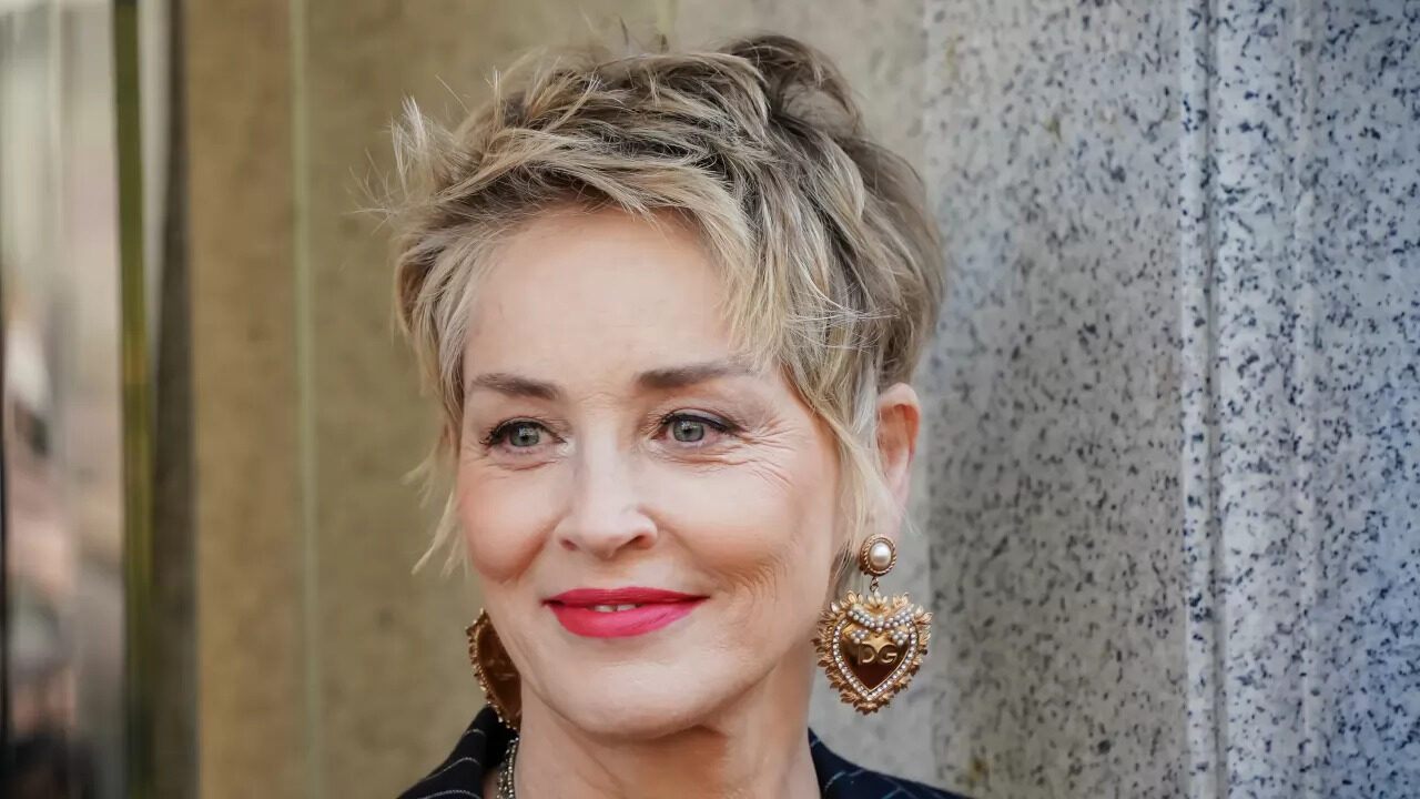 Sharon Stone e il sessismo in ambito medico: “Le donne non vengono ascoltate”