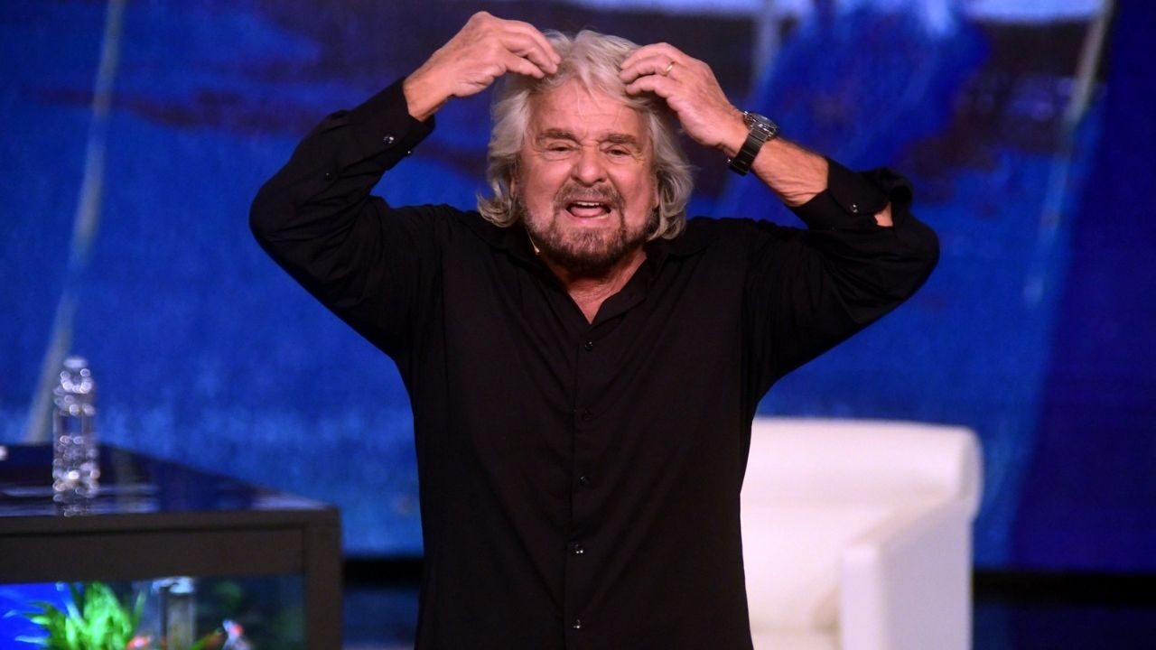 Beppe Grillo torna in TV dopo dieci anni e si sfoga: “ho peggiorato il Paese, sono confuso”