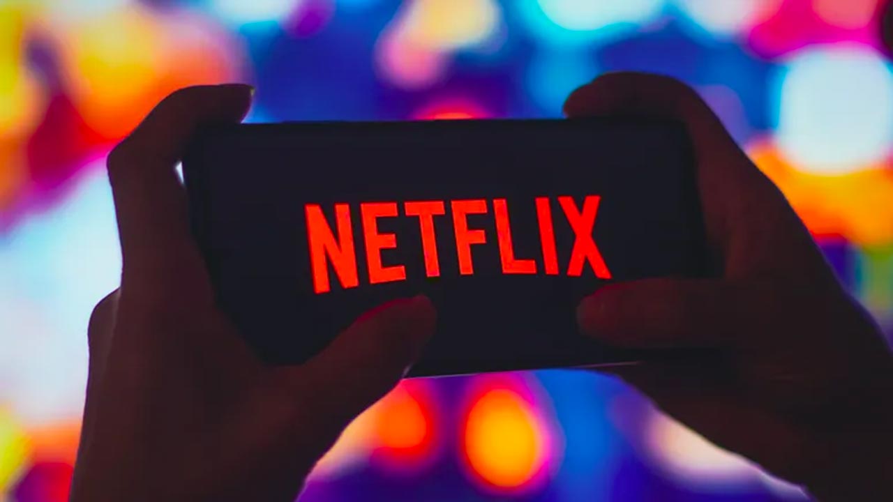 Cosa vedere su Netflix a dicembre 2023? Tutti i film e le serie TV in uscita