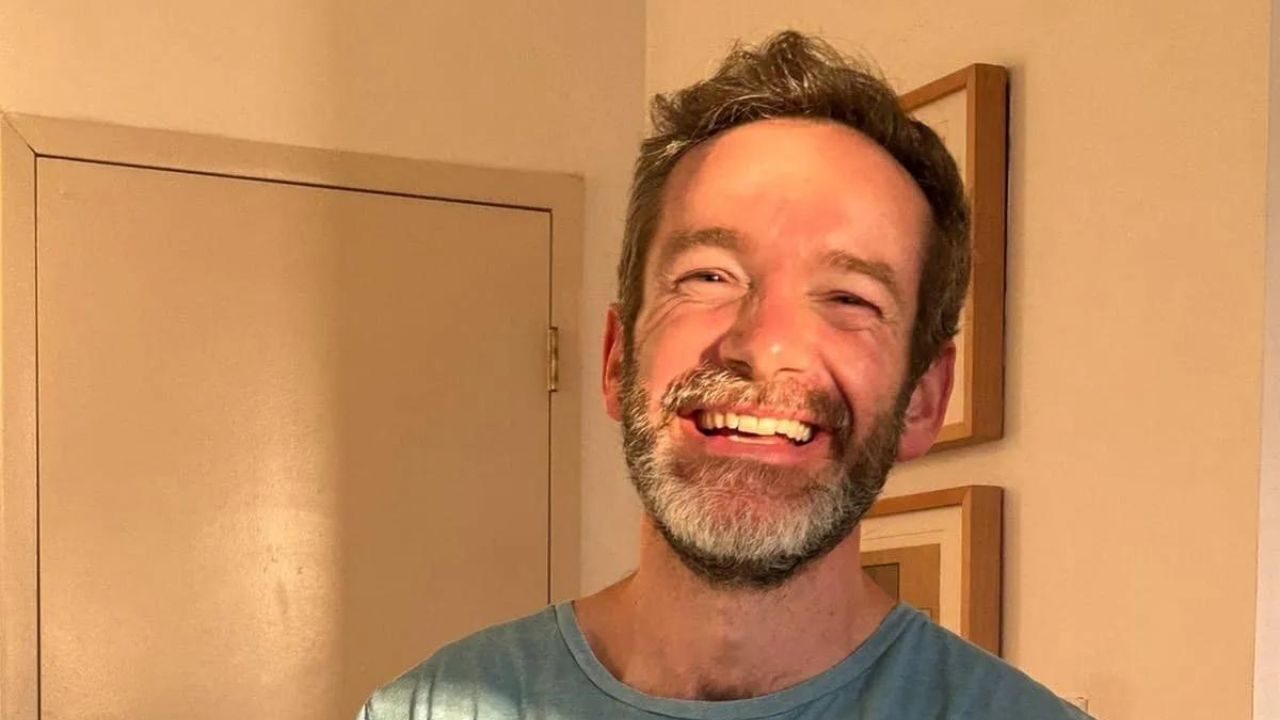 Il regista Ross McDonnell è stato ritrovato su una spiaggia, senza testa e braccia