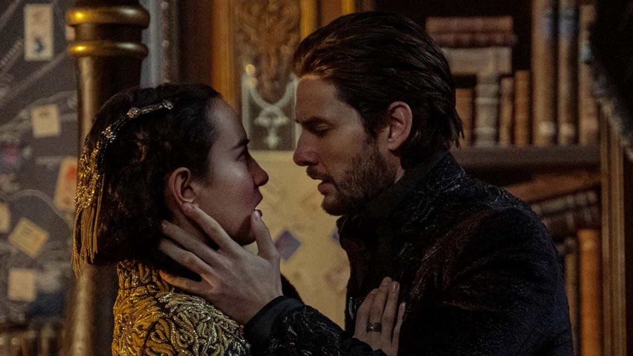 Netflix cancella 5 serie, tra cui l’amato fantasy Tenebre e Ossa