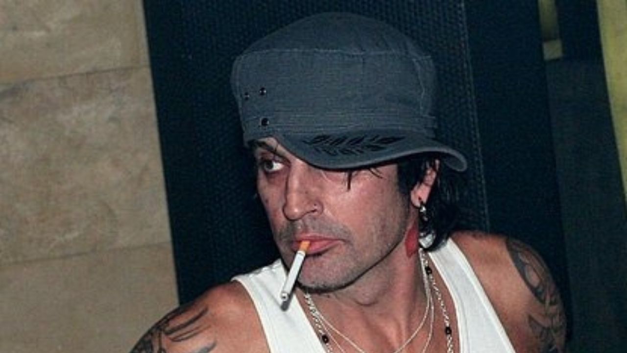 Tommy Lee e le accuse di violenza sessuale: tutti i dettagli delle circostanze, risalenti al 2003