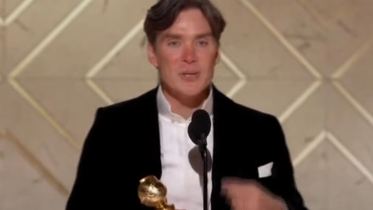 Cillian Murphy naso rosso Golden Globes 2024 - Cinematographe.it