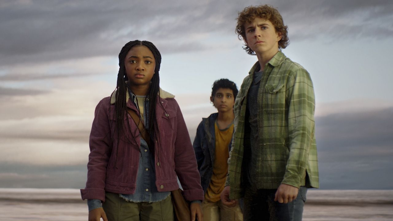 Percy Jackson e gli dei dell’Olimpo e il rapporto tra Walker Scobell e Leah Jeffries nella serie Disney