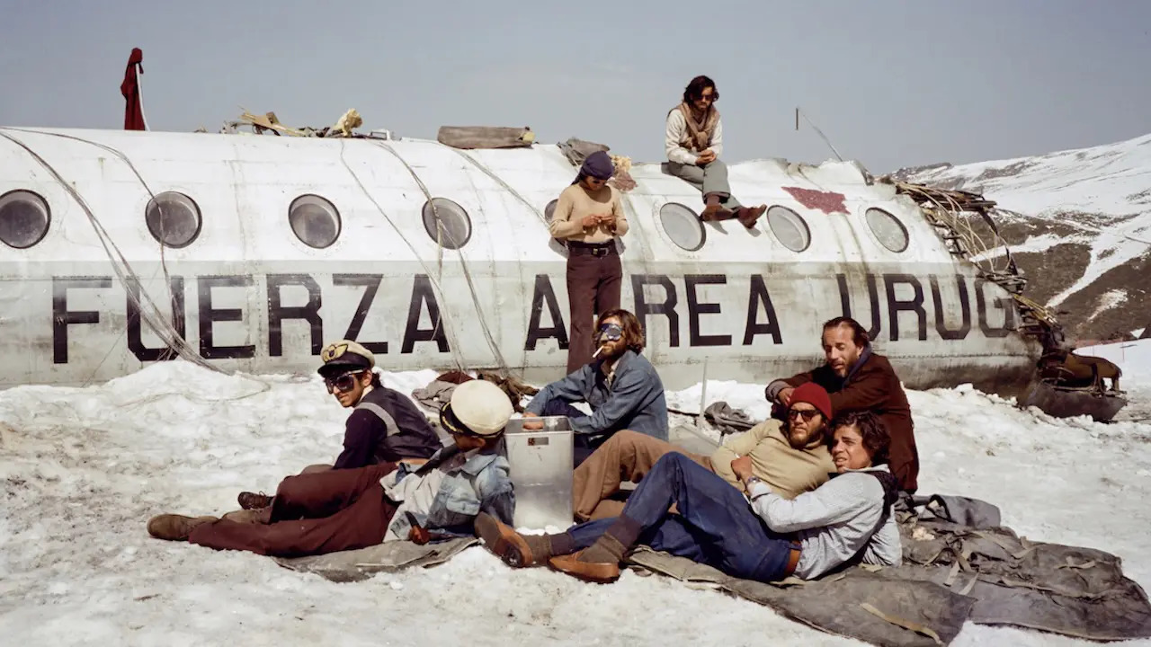 La società della neve focus storia vera; cinematographe.it