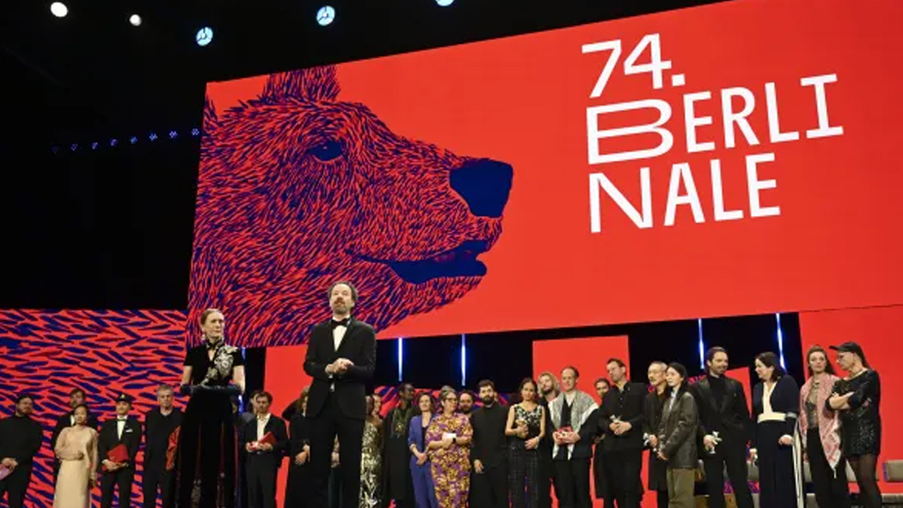 Berlinale: il sindaco di Berlino accusa il Festival di essere “antisemita”