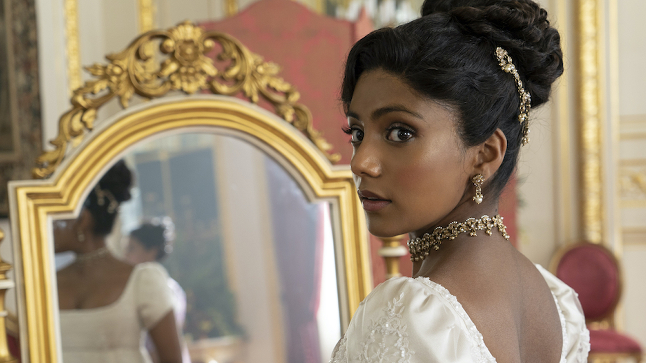 Bridgerton: la star Charithra Chandran produrrà un reality show