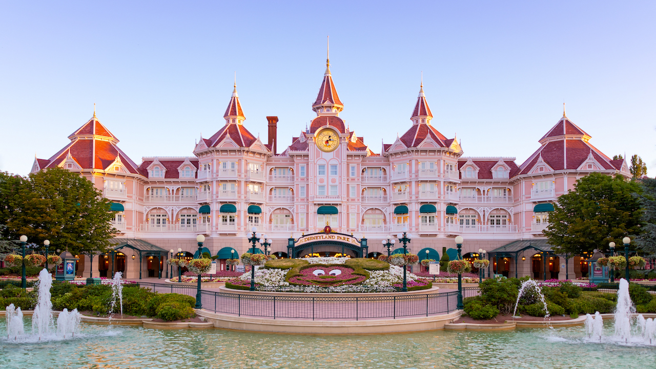 Il Disneyland Hotel ha riaperto i battenti! 5 cose che dovete sapere