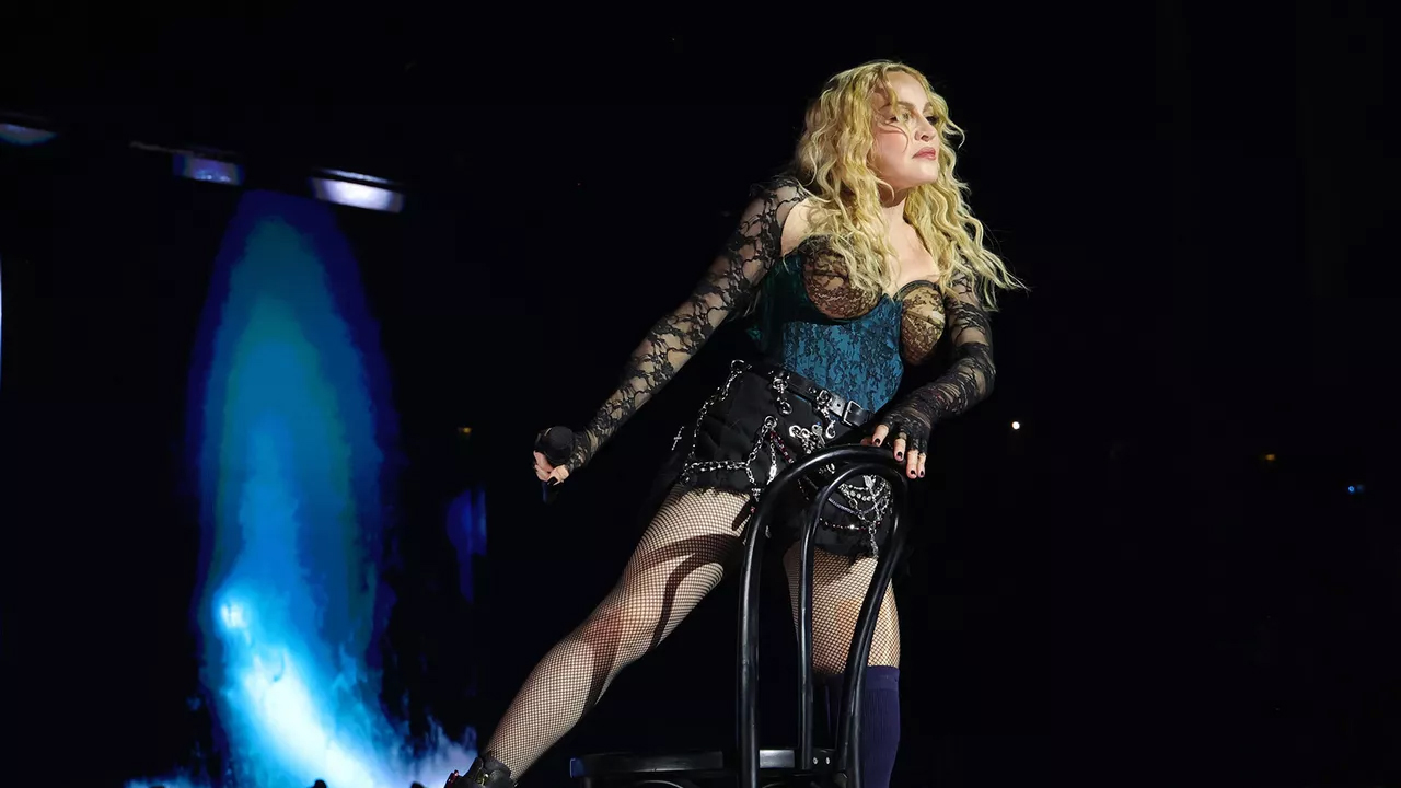 Madonna concerto caduta - cinematographe.it