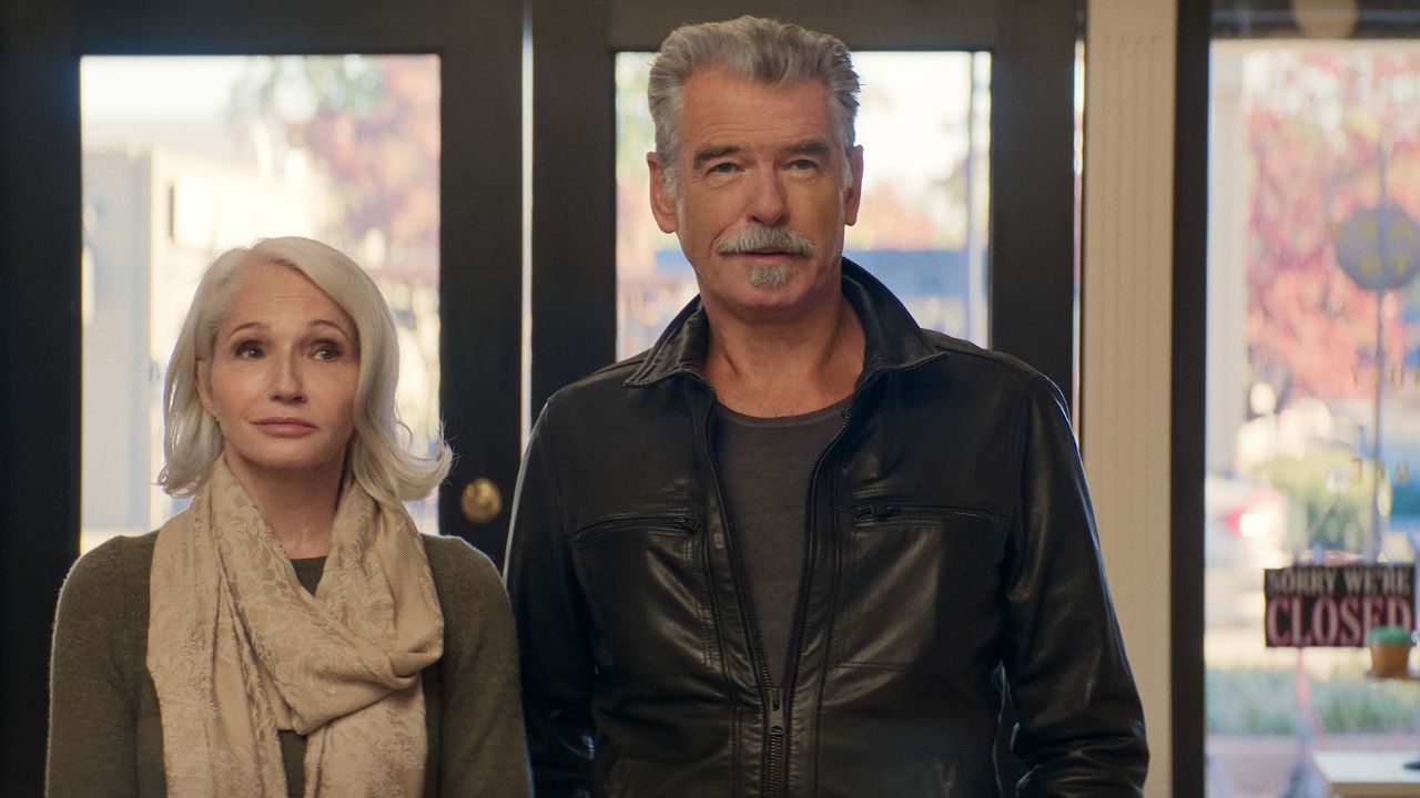 Pierce Brosnan e il figlio Paris uniti più che mai in A Father and Son Tale, il nuovo coinvolgente spot di Paul & Shark [VIDEO]