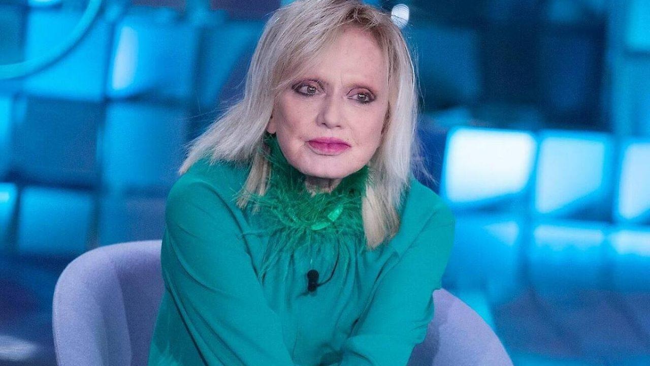 Rita Pavone racconta di non essere stata avvisata della morte del fratello - Cinematographe.it