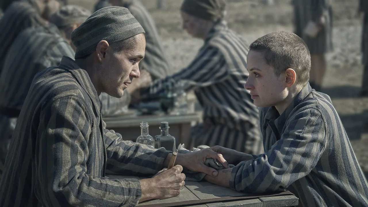 Il Tatuatore di Auschwitz: il teaser trailer della nuova serie Sky con Harvey Keitel