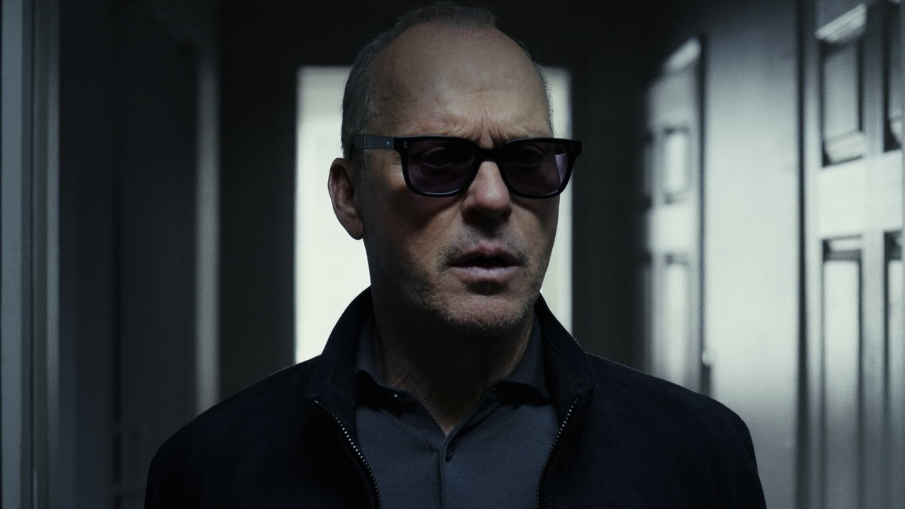 La memoria dell’assassino: il trailer del thriller con Michael Keaton e Al Pacino