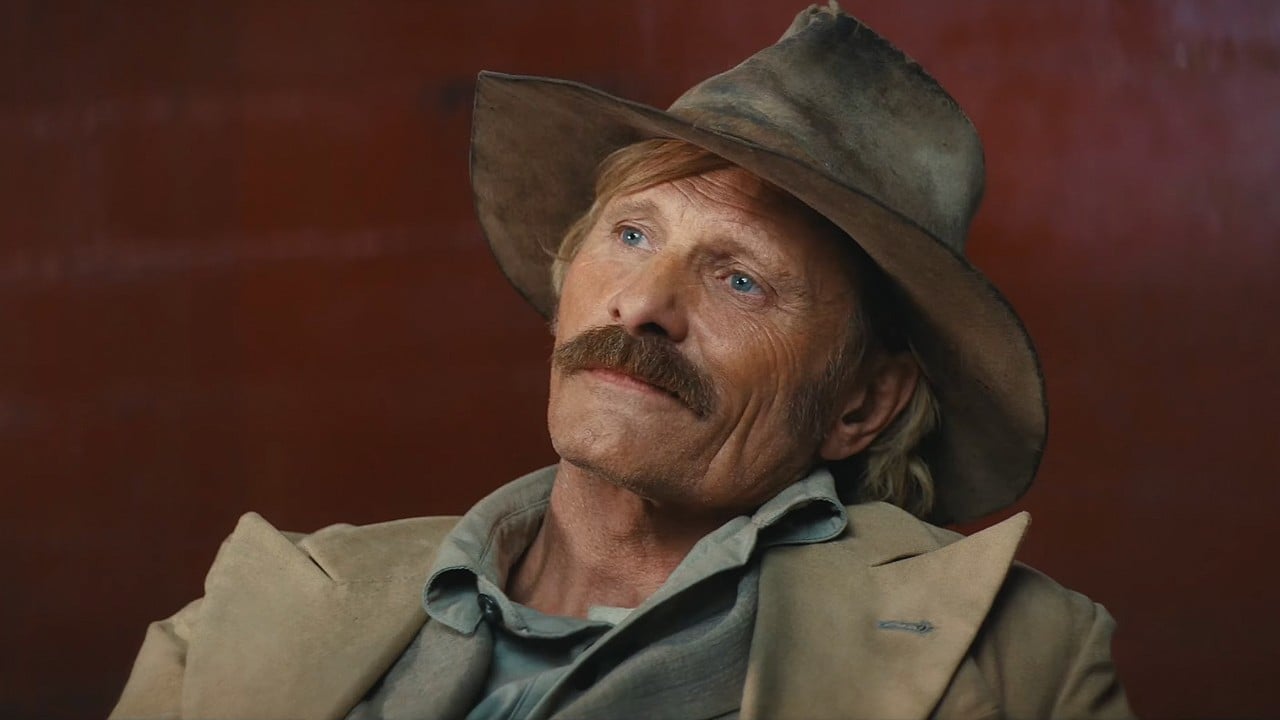 The Dead Don’t Hurt: il trailer del western diretto e con protagonista Viggo Mortensen