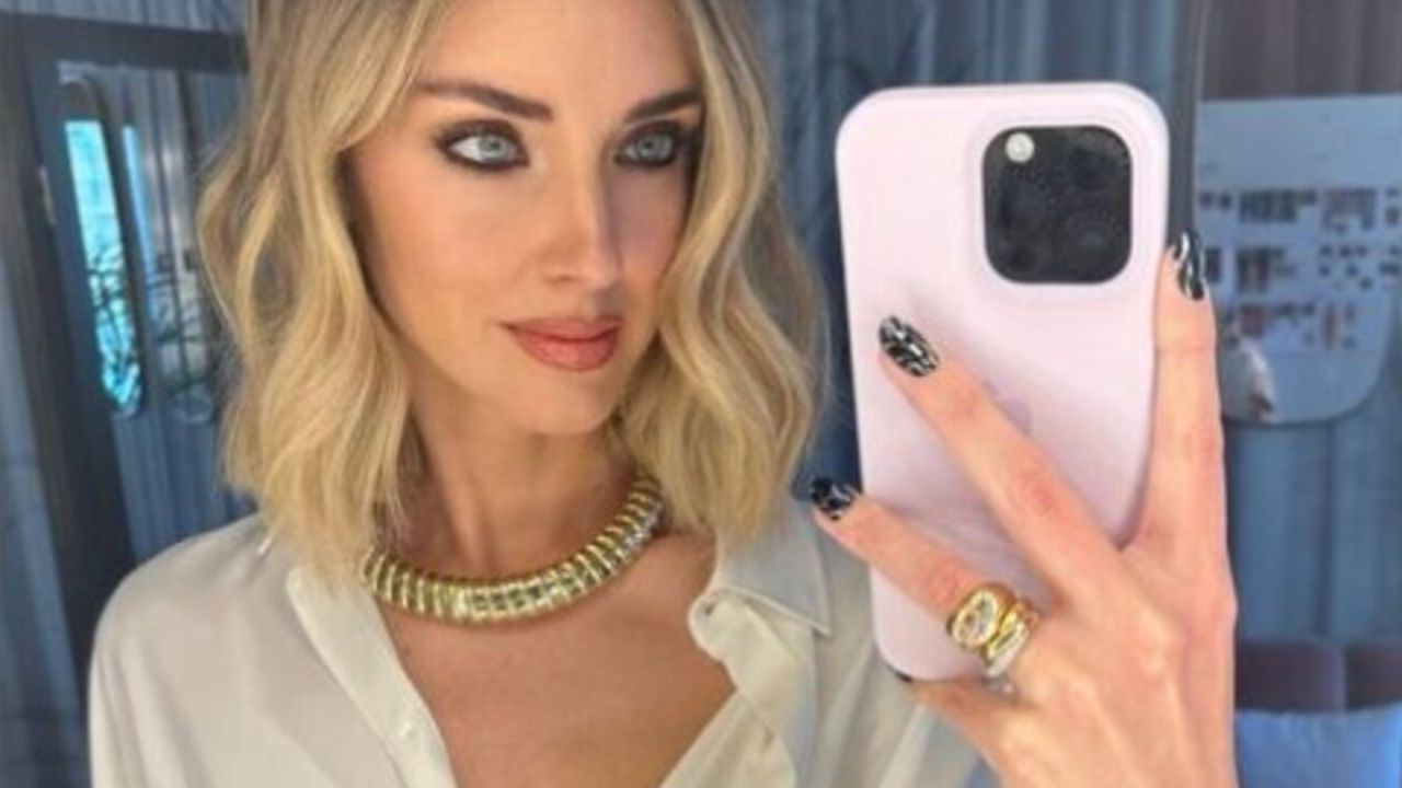 Chiara Ferragni riapre i commenti sui social - Cinematographe.it