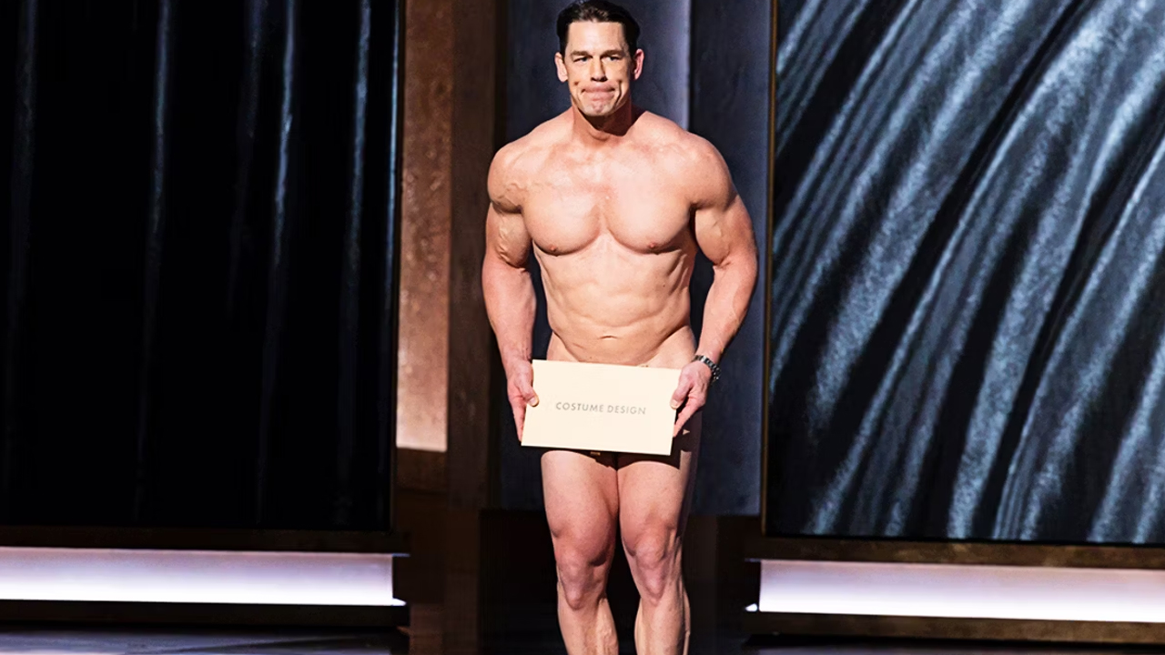 Oscar 2024: svelato cosa indossava John Cena sul palco