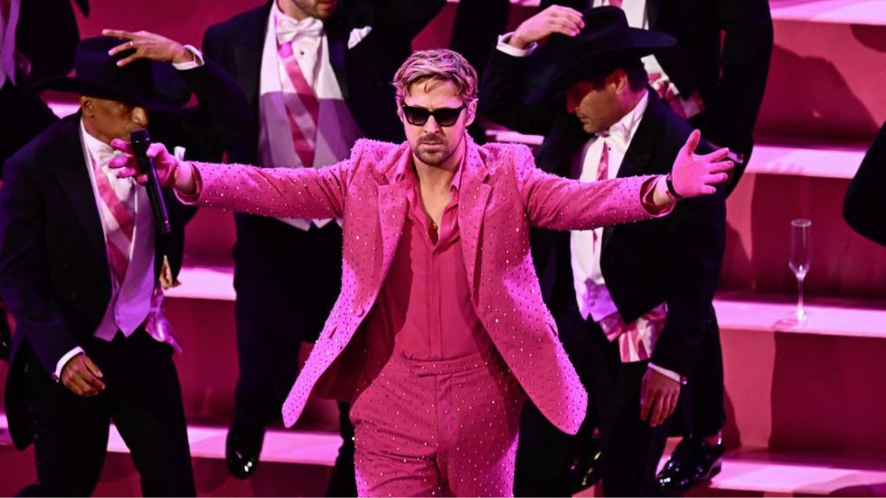 Oscar 2024: Ryan Gosling si esibisce in un esilarante performance rosa di I’m Just Ken [VIDEO]