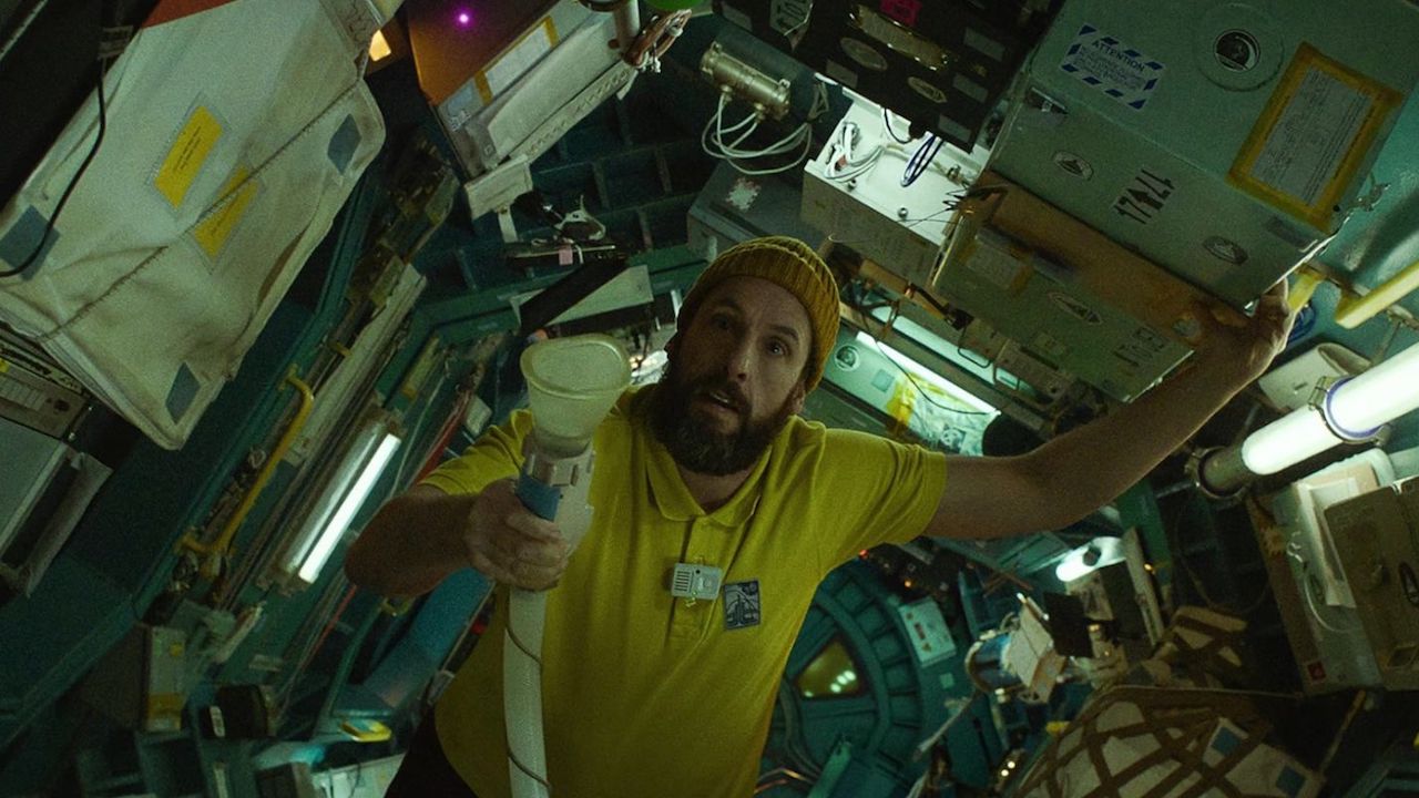 Spaceman, il film di Adam Sandler riceve critiche feroci dagli utenti Netflix