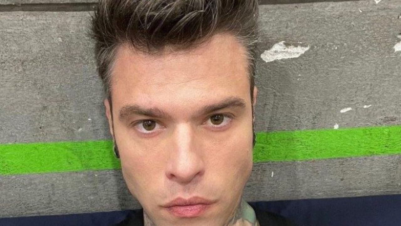 Fedez nudo su Instagram - Cinematographe.it