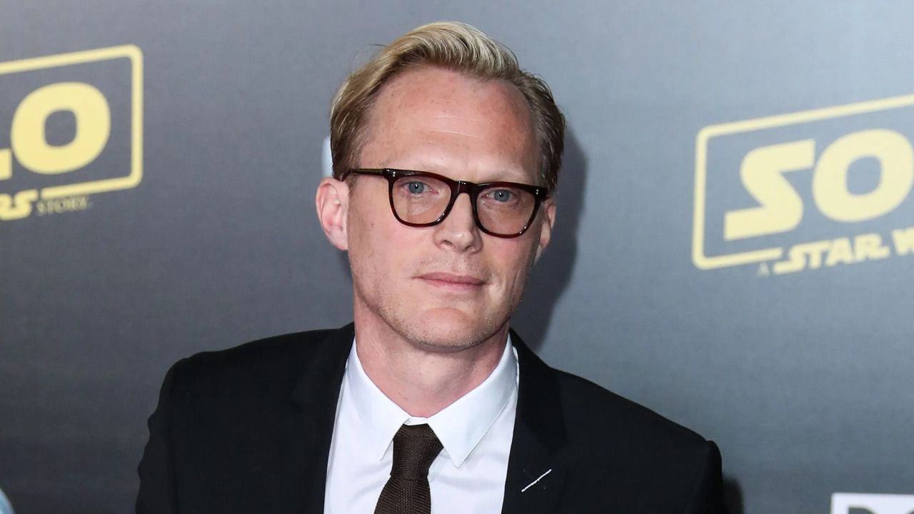 Amadues: Paul Bettany nel cast della miniserie sulla rivalità tra Mozart e Salieri