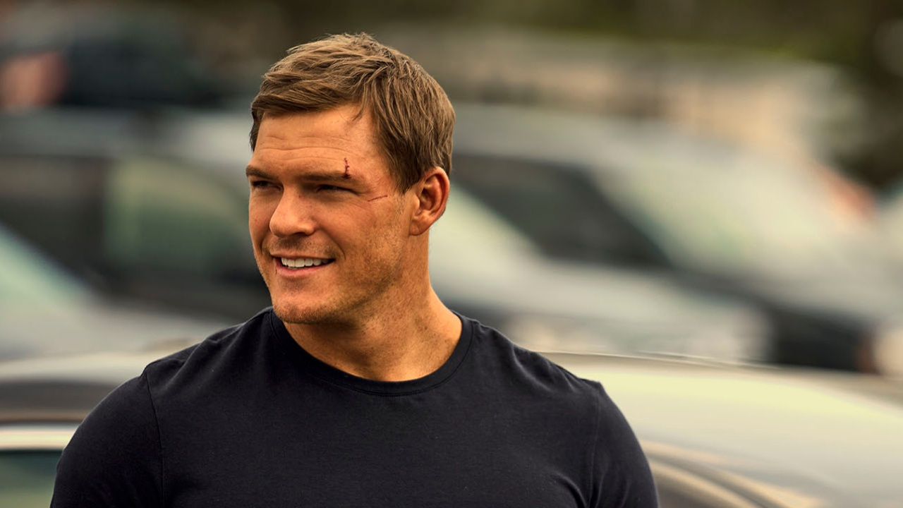 Reacher: le foto dal set rivelano il ritorno di Alan Ritchson