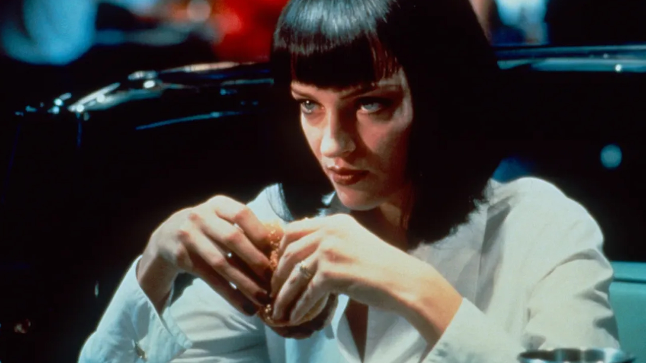 Uma Thurman scherza sul processo di produzione di Quentin Tarantino durante la celebrazione del 30° anniversario di Pulp Fiction