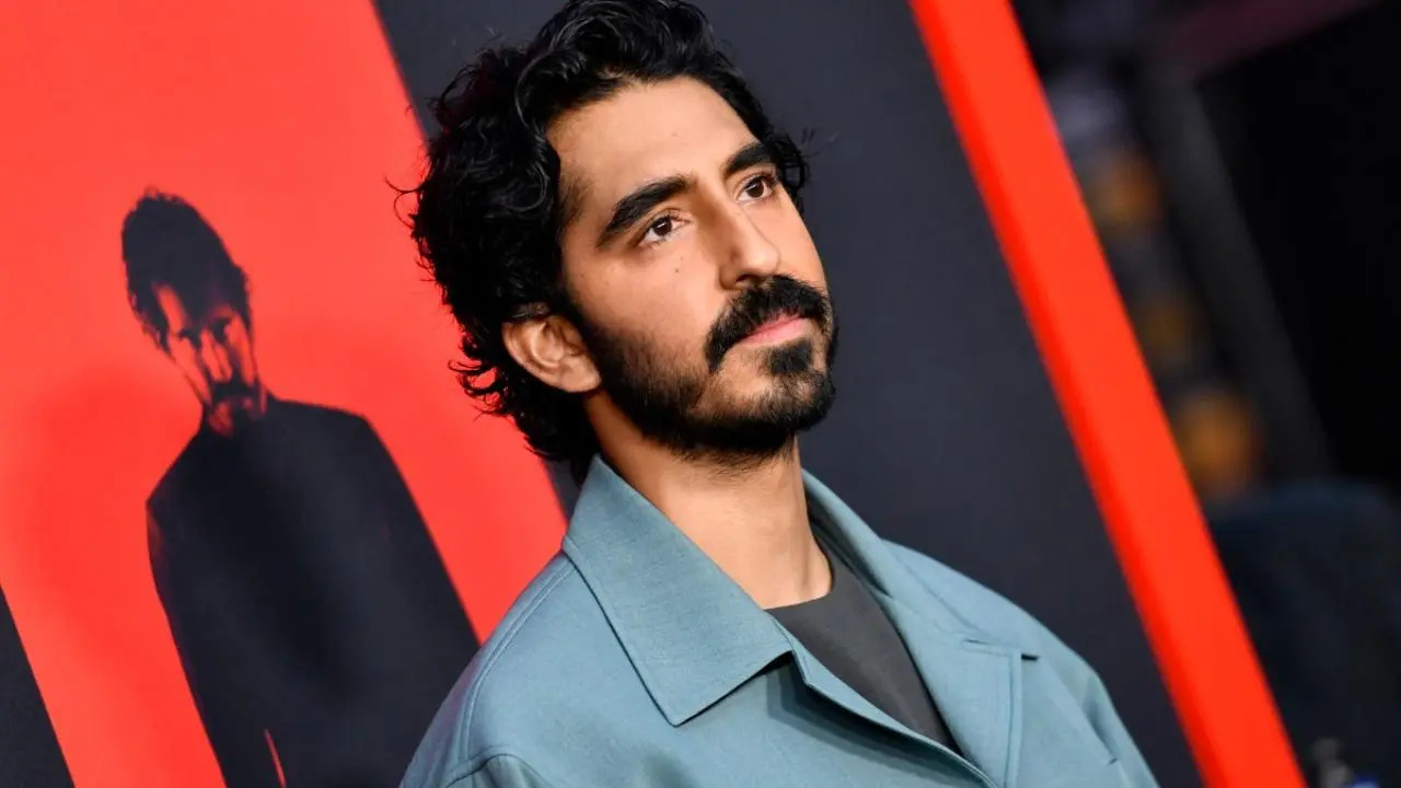 Jurassic World 4: Dev Patel in trattative per un ruolo nel nuovo capitolo della saga