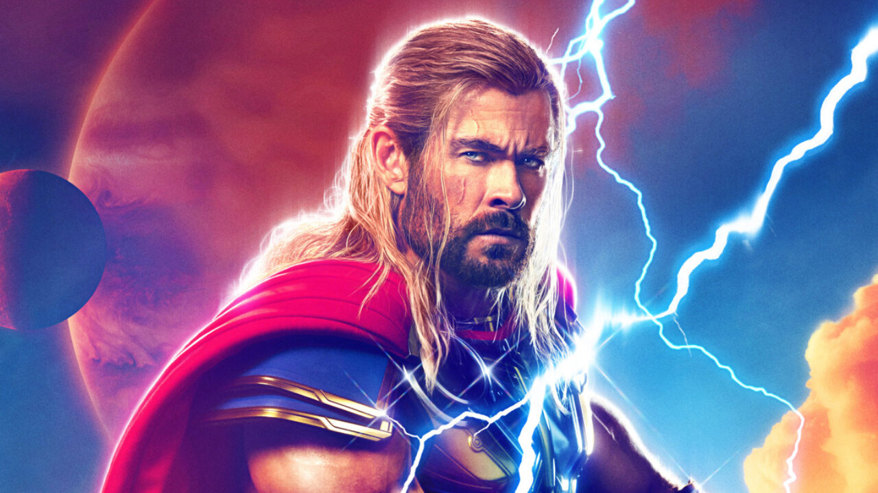 Thor: Love and Thunder, Chris Hemsworth critica la sua performance: “Sono diventato la parodia di me stesso nel film”